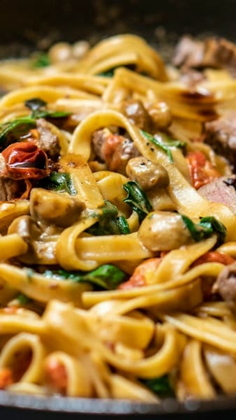 Fresh pasta in a bowl